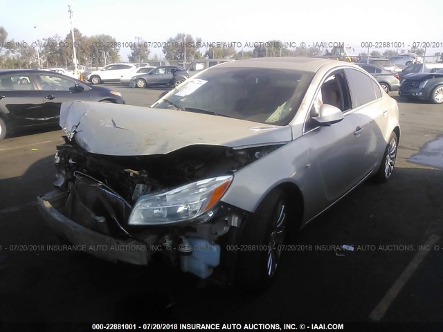 W04GT5GCXB1012084 - 2011 BUICK REGAL CXL SILVER photo 2