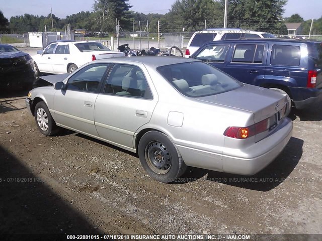 4T1BG22K01U064091 - 2001 TOYOTA CAMRY CE/LE/XLE SILVER photo 3