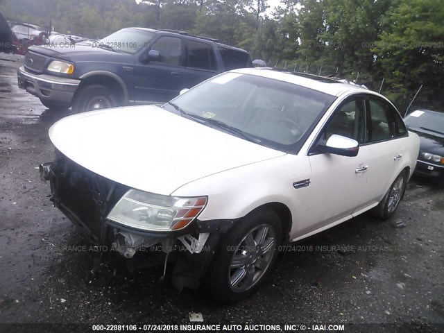 1FAHP25W49G126041 - 2009 FORD TAURUS LIMITED WHITE photo 2