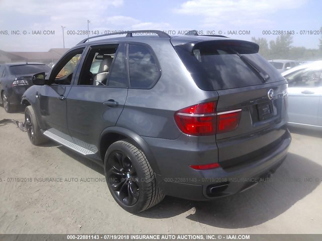 5UXZV8C57CL422217 - 2012 BMW X5 XDRIVE50I GRAY photo 3