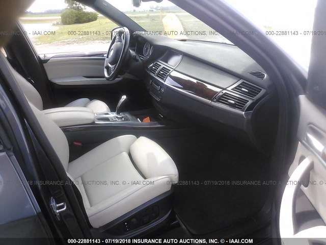 5UXZV8C57CL422217 - 2012 BMW X5 XDRIVE50I Gri fotoğraf 5