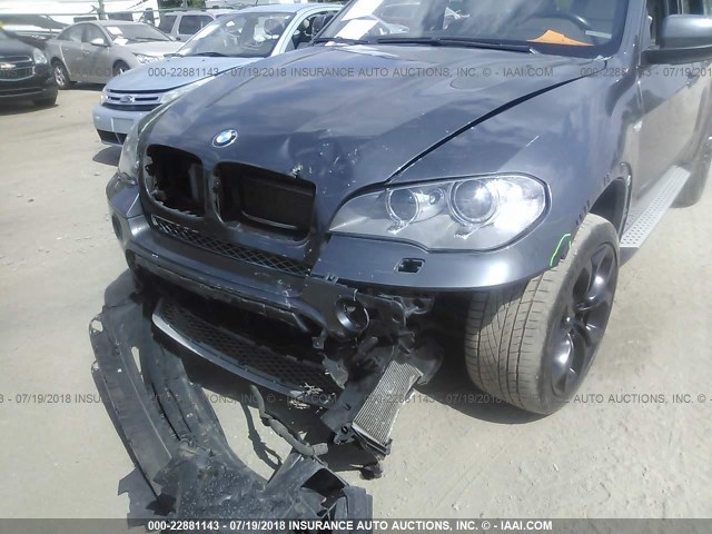 5UXZV8C57CL422217 - 2012 BMW X5 XDRIVE50I GRAY photo 6