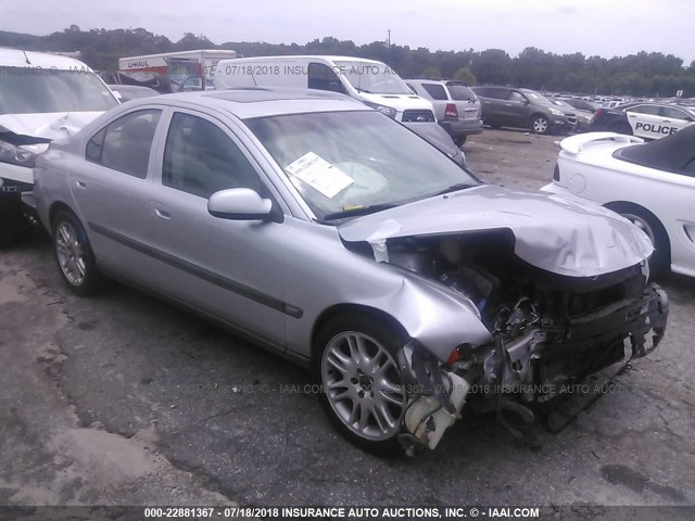 YV1RS58D822124993 - 2002 VOLVO S60 2.4T SILVER photo 1