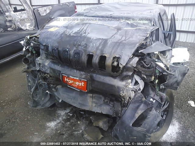 1C4PJMCS6GW110977 - 2016 JEEP CHEROKEE LATITUDE Qara foto 6