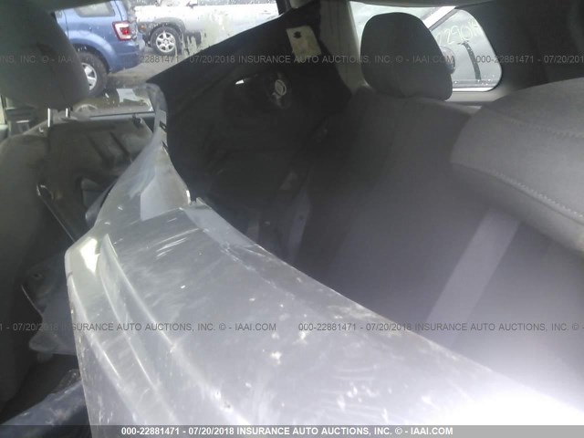 1J4GR48K55C674372 - 2005 JEEP GRAND CHEROKEE LAREDO/COLUMBIA/FREEDOM SILVER photo 8