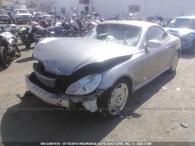 JTHFN48Y820020169 - 2002 LEXUS SC 430 SILVER photo 2