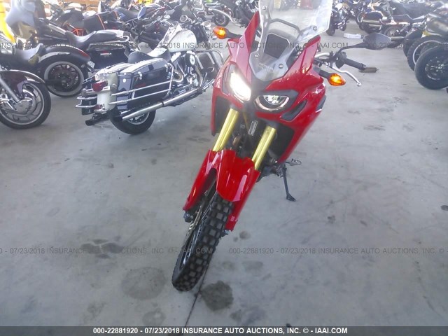 JH2SD0445GK000804 - 2016 HONDA CRF1000 RED photo 5