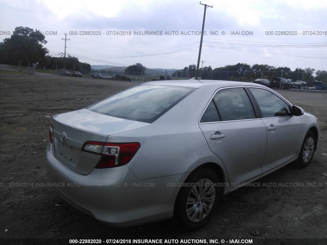 4T1BF1FK5CU129821 - 2012 TOYOTA CAMRY SE/LE/XLE SILVER photo 4