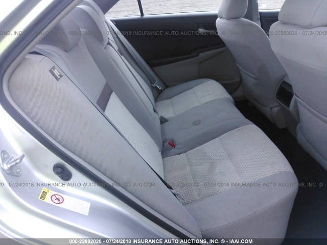 4T1BF1FK5CU129821 - 2012 TOYOTA CAMRY SE/LE/XLE SILVER photo 8