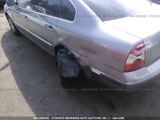 WVWPD63B63P117810 - 2003 VOLKSWAGEN PASSAT GLS GRAY photo 6