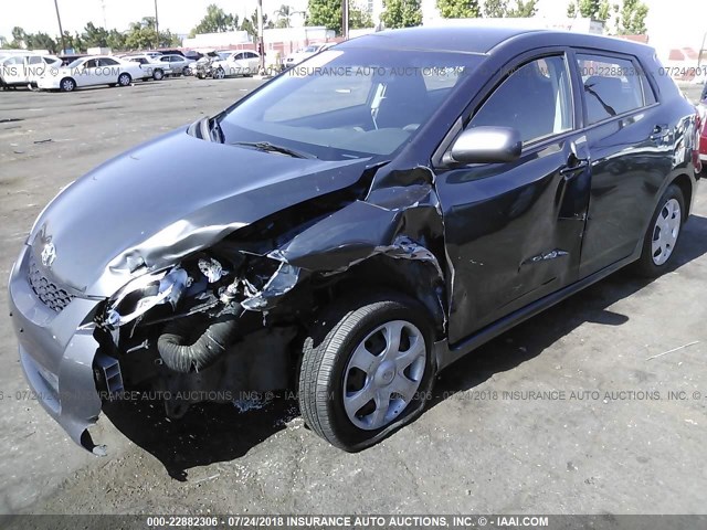 2T1KU40E69C134157 - 2009 TOYOTA COROLLA MATRIX  GRAY photo 6