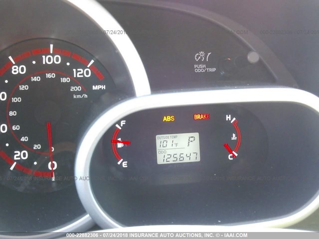 2T1KU40E69C134157 - 2009 TOYOTA COROLLA MATRIX  GRAY photo 7