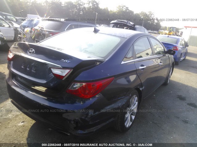 5NPEC4AB4BH168573 - 2011 HYUNDAI SONATA SE/LIMITED PURPLE photo 4