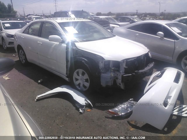 4T1BE46K68U733969 - 2008 TOYOTA CAMRY CE/LE/XLE/SE WHITE photo 1