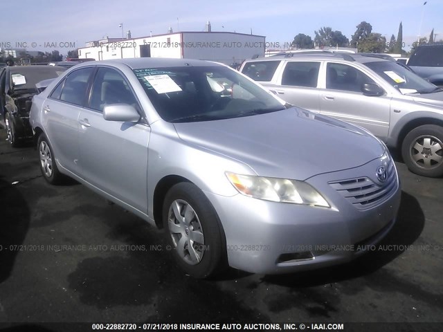 4T1BE46KX8U216691 - 2008 TOYOTA CAMRY CE/LE/XLE/SE SILVER photo 1