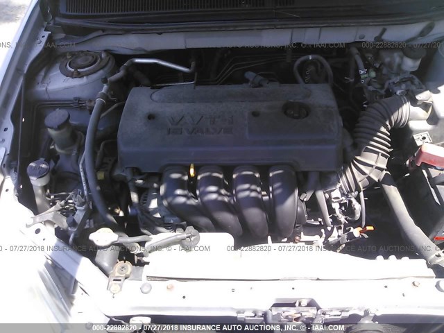 2T1KR32E95C361345 - 2005 TOYOTA COROLLA MATRIX XR SILVER photo 10