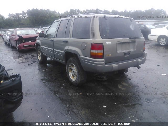 1J4GZ78YXTC364141 - 1996 JEEP GRAND CHEROKEE LIMITED GOLD photo 3