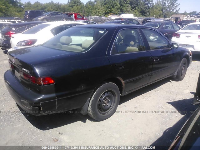 4T1BG22K3XU546319 - 1999 TOYOTA CAMRY CE/LE/XLE 黑色 照片 4