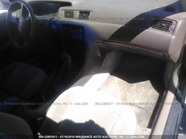 4T1BG22K3XU546319 - 1999 TOYOTA CAMRY CE/LE/XLE 黑色 照片 5