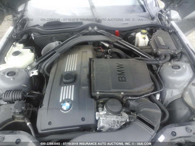 WBALM1C55CE633810 - 2012 BMW Z4 SDRIVE35IS GRAY photo 10