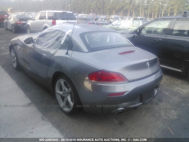 WBALM1C55CE633810 - 2012 BMW Z4 SDRIVE35IS GRAY photo 3