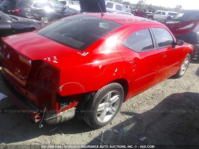 2B3KA33G88H173970 - 2008 DODGE CHARGER SXT RED photo 4