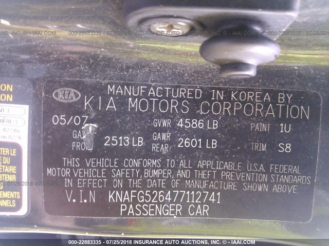 KNAFG526477112741 - 2007 KIA RONDO LX/EX GRAY photo 9