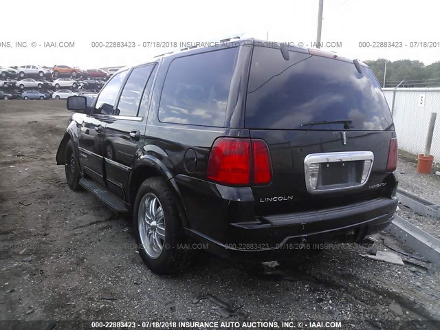 5LMFU28R63LJ40434 - 2003 LINCOLN NAVIGATOR BLACK photo 3