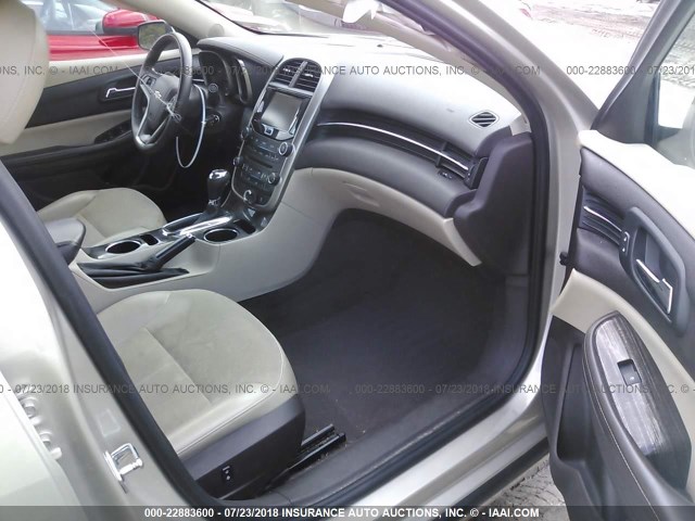 1G11C5SL3FF319018 - 2015 CHEVROLET MALIBU 1LT 金色 照片 5
