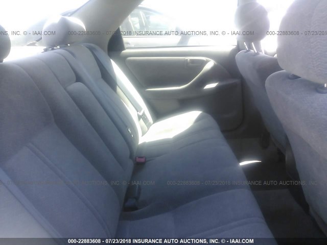 4T1BG22K8VU030650 - 1997 TOYOTA CAMRY CE/LE/XLE ღია ლურჯი ფოტო 8