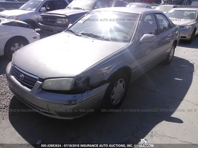 4T1BG22K8YU656476 - 2000 TOYOTA CAMRY CE/LE/XLE 棕色 照片 2