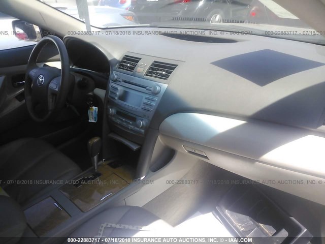 4T1BE46K07U621814 - 2007 TOYOTA CAMRY NEW GENERAT CE/LE/XLE/SE GOLD photo 5