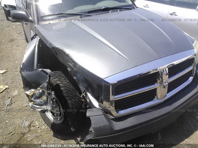 1D7HE28K76S532323 - 2006 DODGE DAKOTA QUAD/ST GRAY photo 6