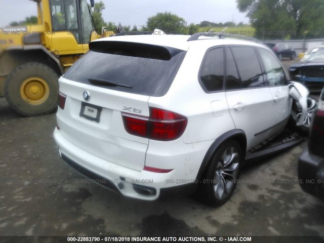 5UXZV8C58CL424381 - 2012 BMW X5 XDRIVE50I WHITE photo 4