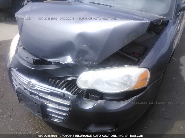 1C3EL45R55N658083 - 2005 CHRYSLER SEBRING GRAY photo 6