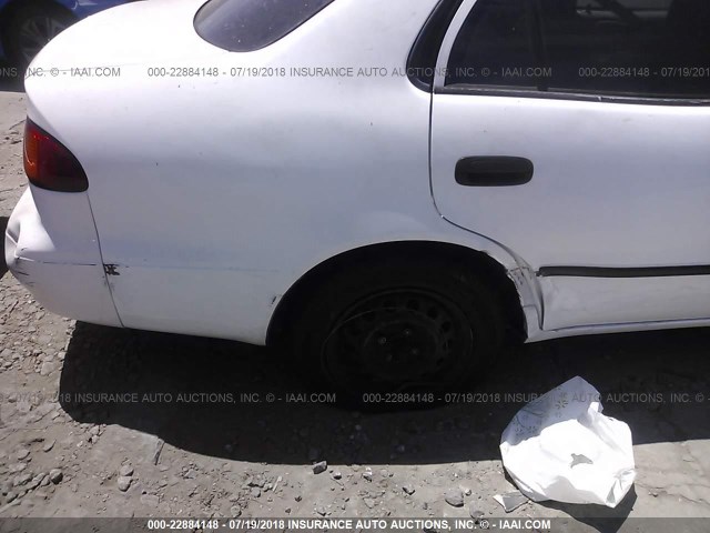 1NXBR12E5YZ384256 - 2000 TOYOTA COROLLA VE/CE/LE WHITE photo 6