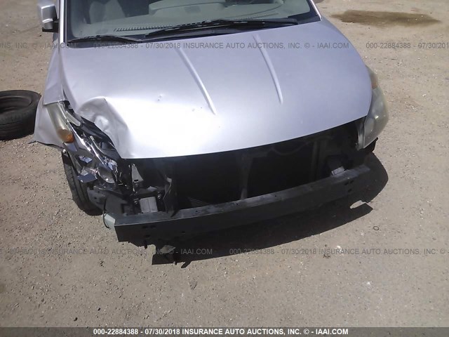 5N1BV28U24N306375 - 2004 NISSAN QUEST S/SE/SL SILVER photo 6