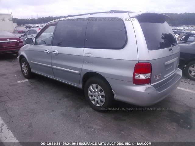 KNDUP131X56627641 - 2005 KIA SEDONA EX/LX SILVER photo 3