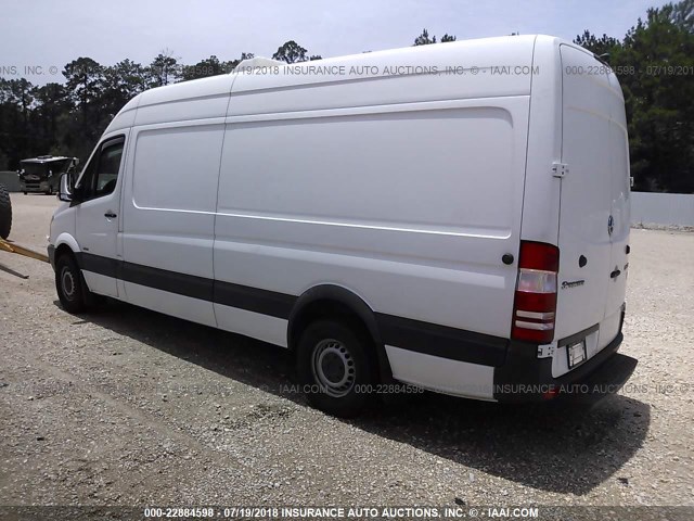 WD3PE8CC5D5790080 - 2013 MERCEDES-BENZ SPRINTER 2500 WHITE photo 3