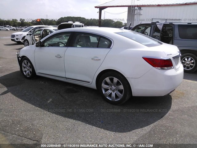 1G4GE5EV0AF241472 - 2010 BUICK LACROSSE CXS WHITE photo 3