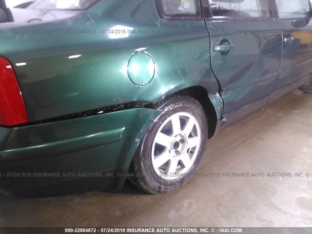 WVWMA63B6XE505259 - 1999 VOLKSWAGEN PASSAT GLS GREEN photo 6