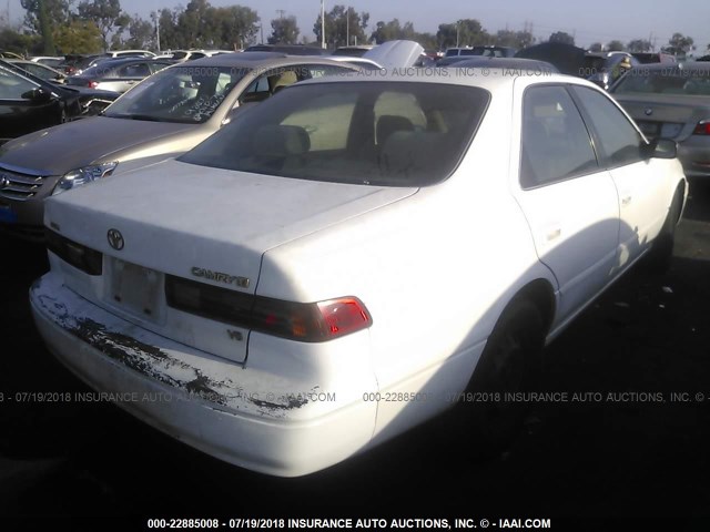 JT2BF22K0V0072186 - 1997 TOYOTA CAMRY LE/XLE 白色 照片 4