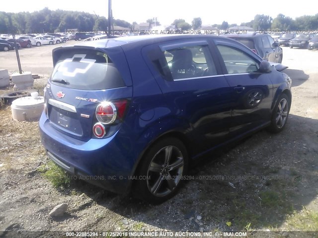 1G1JH6SB4E4210267 - 2014 CHEVROLET SONIC RS BLUE photo 4