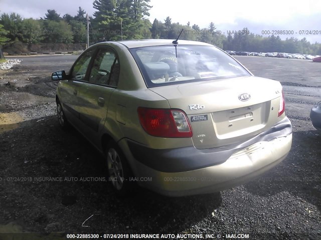 KNADE123176189777 - 2007 KIA RIO LX/SX GOLD photo 3