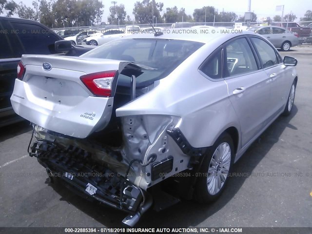 3FA6P0LU0FR171334 - 2015 FORD FUSION SE HYBRID SILVER photo 4