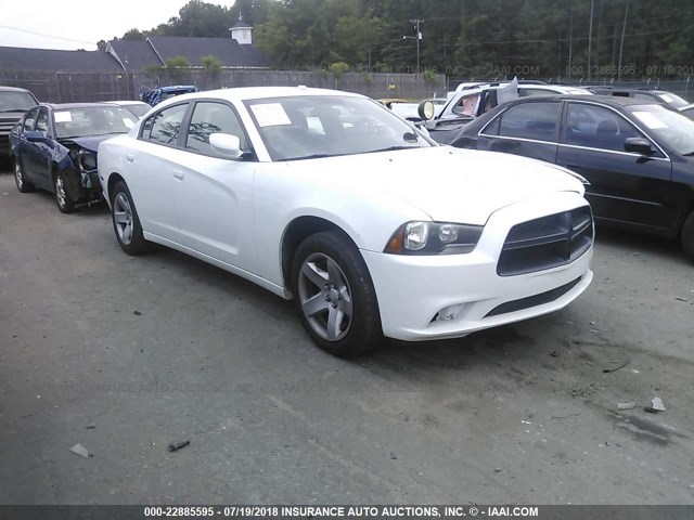 2B3CL1CG4BH556573 - 2011 DODGE CHARGER POLICE WHITE photo 1