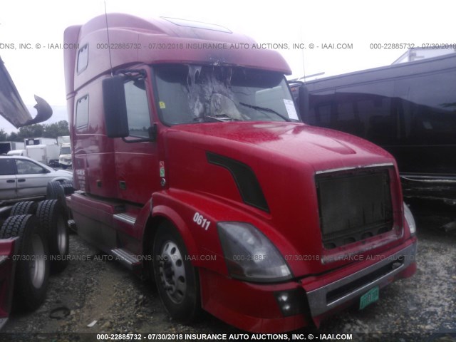 4V4NC9GH07N444168 - 2007 VOLVO VNL RED photo 1