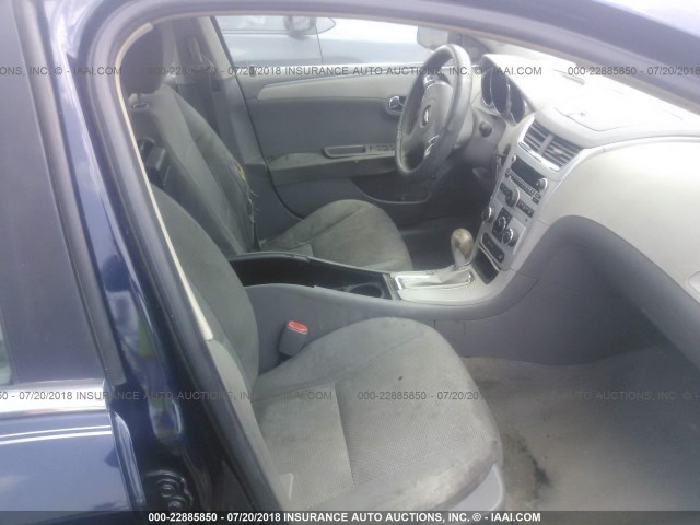 1G1ZH57B79F173294 - 2009 CHEVROLET MALIBU 1LT 蓝色 照片 5