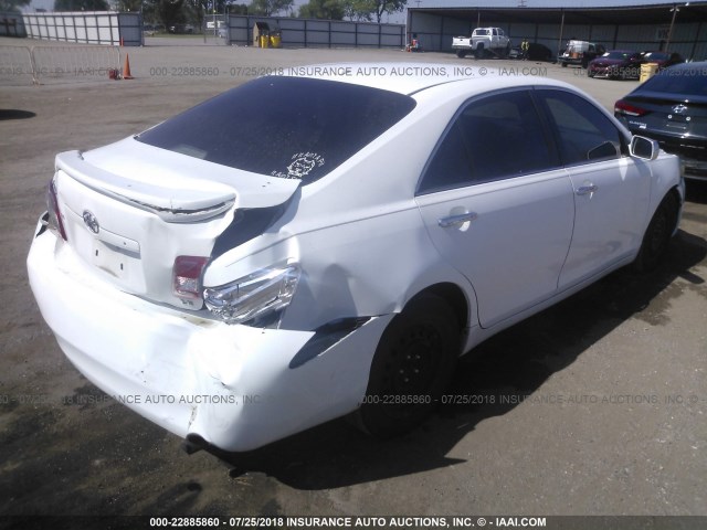 4T1BF3EK8AU552600 - 2010 TOYOTA CAMRY SE/LE/XLE თეთრი ფოტო 4