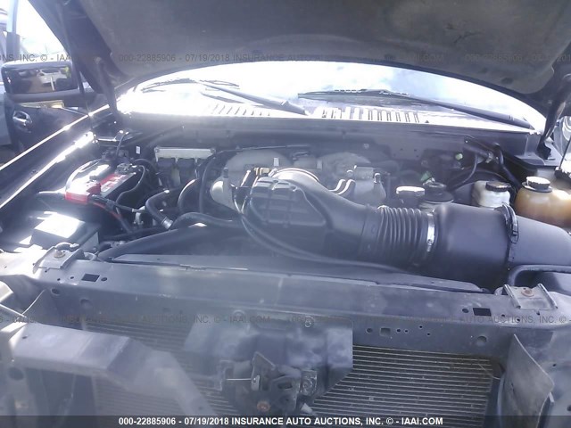 5LMFU28R84LJ32997 - 2004 LINCOLN NAVIGATOR Schwarz Foto 10